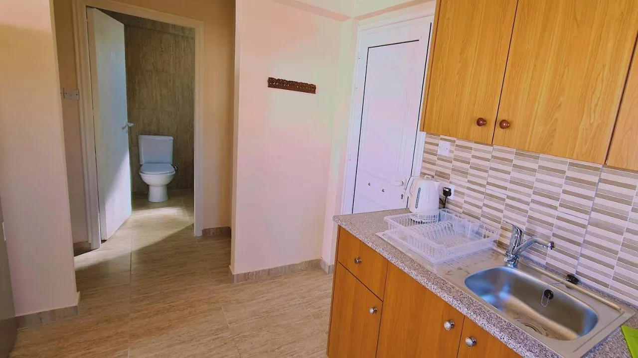 Stay Chill N' Joy Agia Napa Apartment